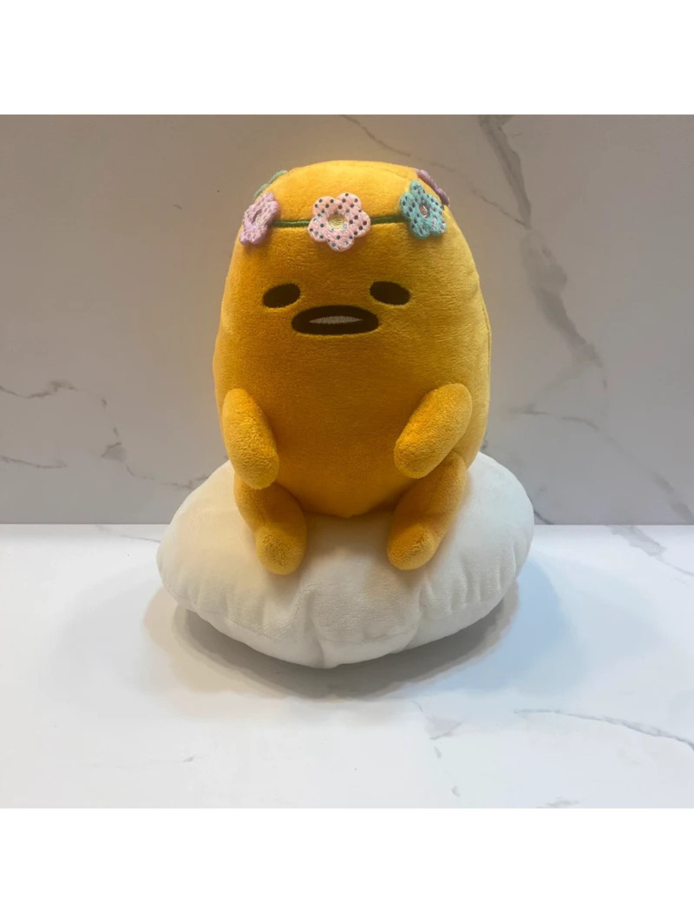 Sanrio Gudetama with Flower Crown “Lazy Egg” (BIN 4)